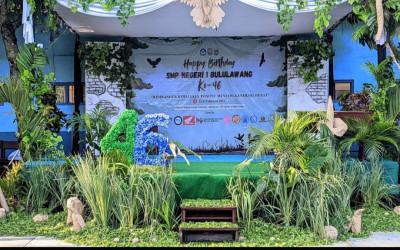 Tim Dekorasi di Balik Panggung HUT SMP PRIMA Ke - 46